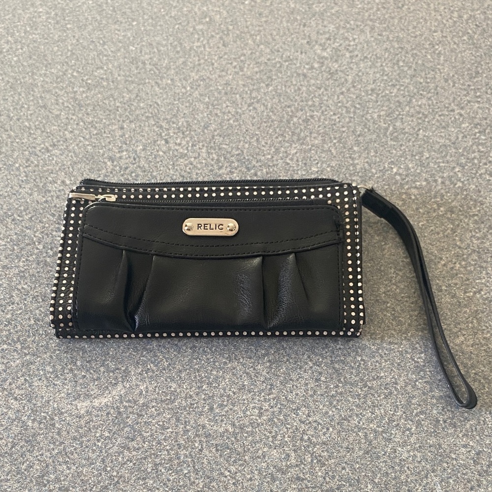 Relic Black and White Polkadot Wristlet, holds 10 cards, cash and coins